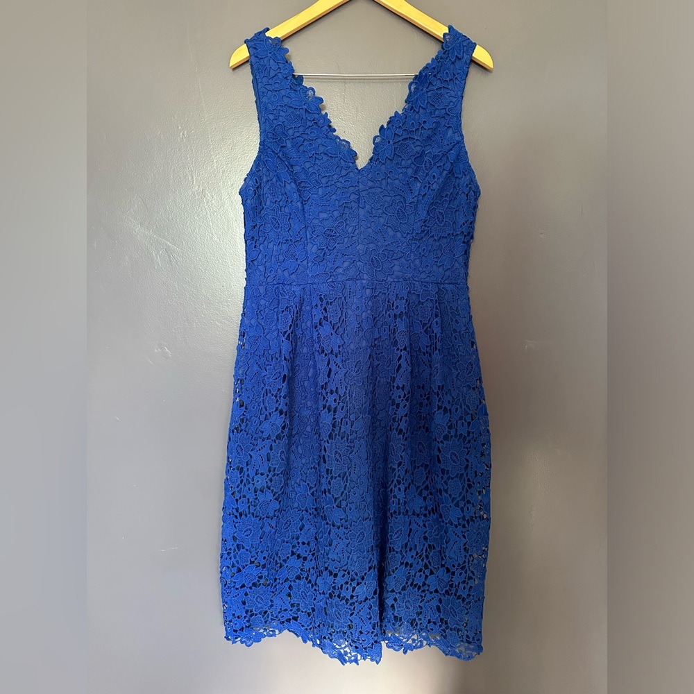 ASTR THE LABEL Blue Double V-neck Sleeveless Lace Midi Dress EUC Size XLarge